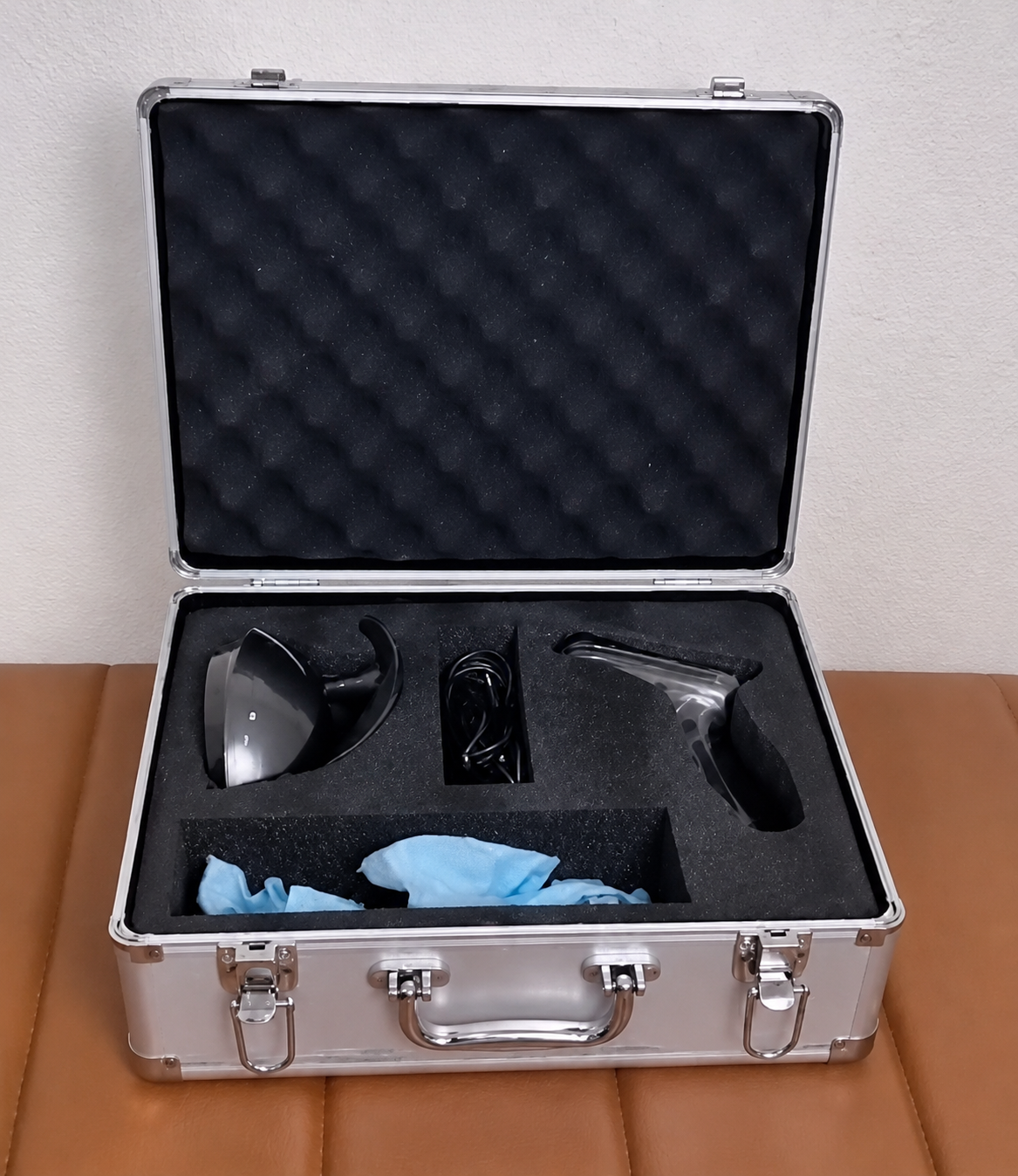 MBS DermaPure RF-Mikroneedling System